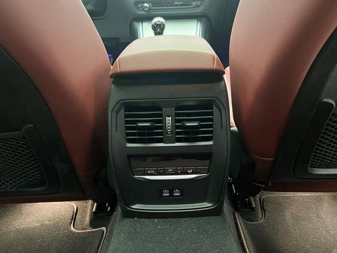 Certified 2022 BMW M340i w/ Premium Package image 9