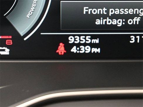 Used 2024 Audi Q5 e Premium Plus w/ Premium Plus Package image 20