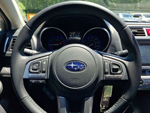 Used 2017 Subaru Legacy 2.5i Premium AWD/4WD image 19
