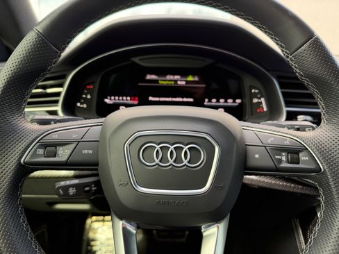 Used 2023 Audi SQ8 Prestige image 35