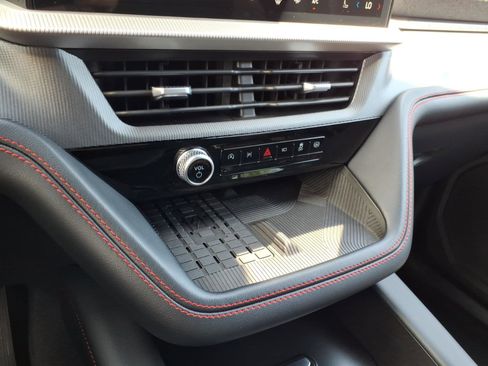 Certified 2025 Ford Explorer ST AWD/4WD image 26