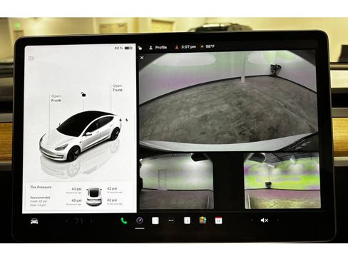 Used 2023 Tesla Model 3 Standard Range image 32