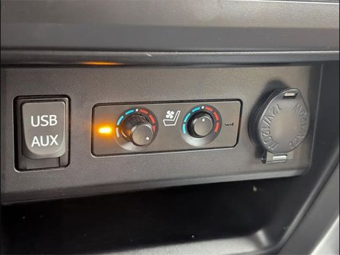 Used 2019 Toyota 4Runner Limited image 17