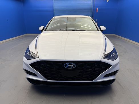 Used 2021 Hyundai Sonata SEL w/ Preferred Accessory Package FWD image 3