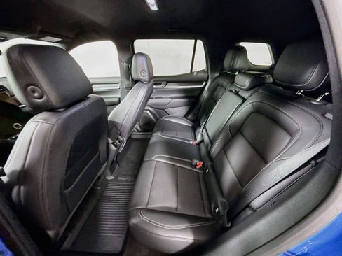 New 2027 GMC Terrain Elevation w/ Elevation Premium Package AWD/4WD image 17