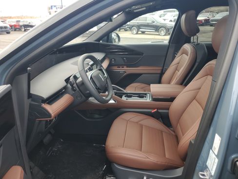 New 2026 Lincoln Nautilus Reserve w/ Jet Appearance Package image 11