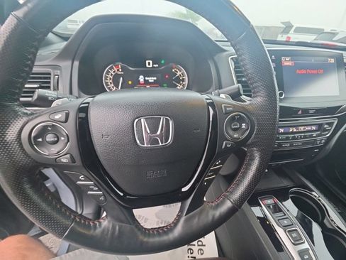 Certified 2023 Honda Ridgeline Black Edition image 19
