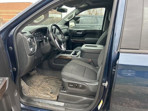 Used 2020 GMC Sierra 1500 Elevation w/ Elevation Value Package image 8