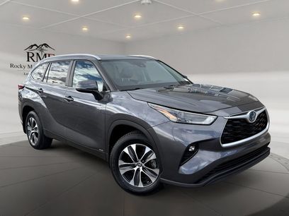 Used 2023 Toyota Highlander XLE