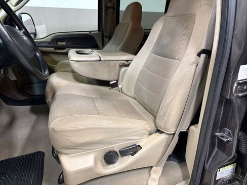 Used 2005 Ford F350 XLT image 17