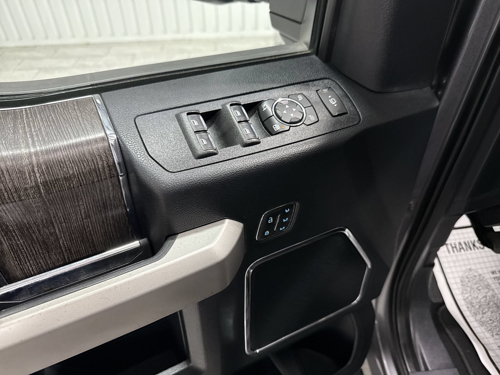 Used 2021 Ford F250 Lariat AWD/4WD image 24