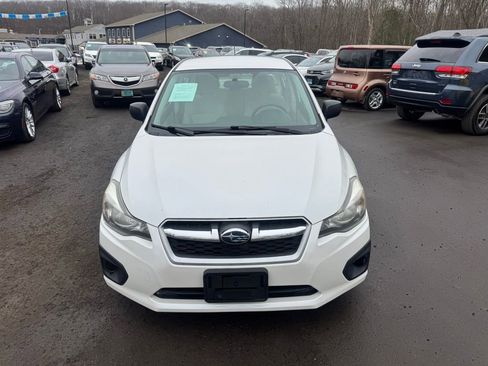 Used 2013 Subaru Impreza 2.0i image 3