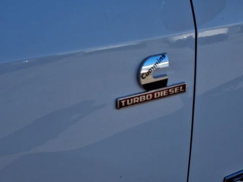 Used 2024 RAM 3500 Big Horn image 39