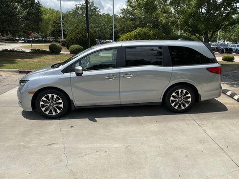 Used 2024 Honda Odyssey EX-L image 7