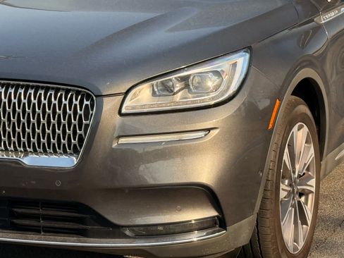 Used 2020 Lincoln Corsair Reserve w/ Equipment Group 202A image 9