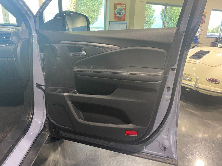 Used 2023 Honda Ridgeline Sport image 19
