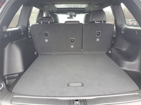 New 2025 Jeep Grand Cherokee Limited w/ Trailer Tow Package image 8