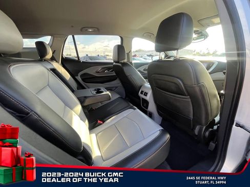 Used 2020 GMC Terrain SLT w/ Preferred Package image 17