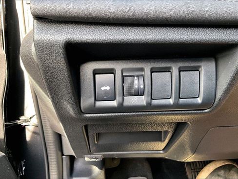 Used 2025 Subaru Legacy Limited image 29