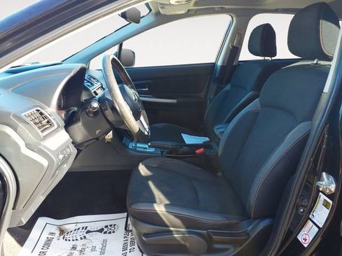 Used 2017 Subaru Crosstrek 2.0i Premium w/ Moonroof Package AWD/4WD image 11