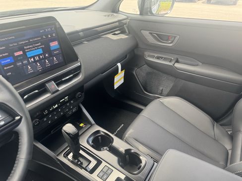 New 2026 Subaru Outback Limited AWD/4WD image 23