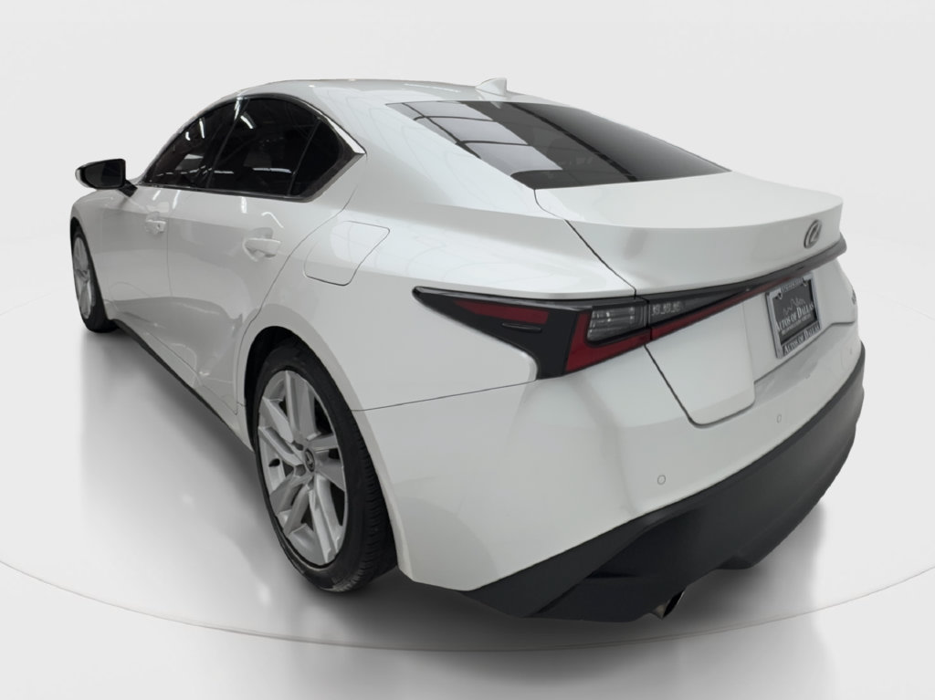 Used 2023 Lexus IS 300 w/ Comfort Package RWD image 11
