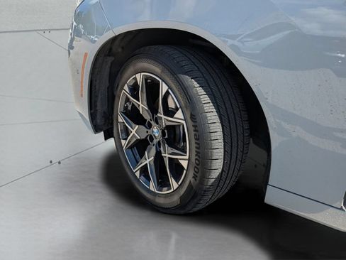 Used 2025 BMW X3 xDrive30i AWD/4WD image 29