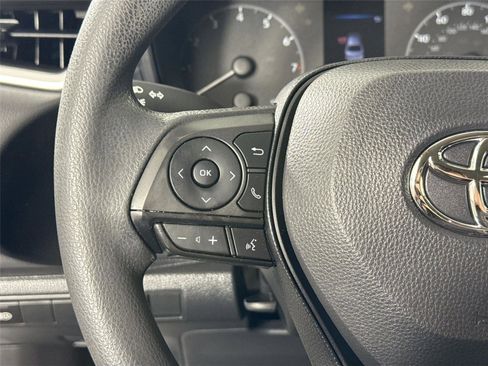 Certified 2023 Toyota Corolla LE image 17