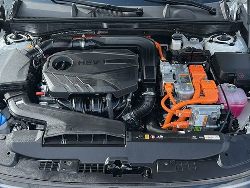 Used 2025 Hyundai Sonata SEL image 4