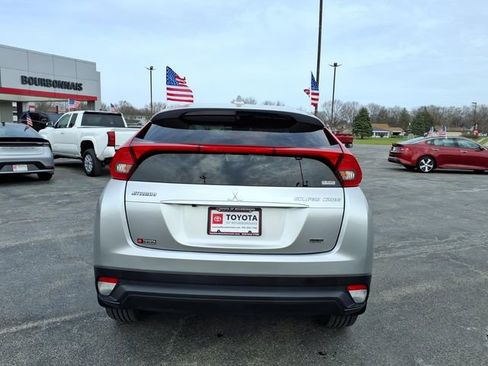 Used 2018 Mitsubishi Eclipse Cross LE image 4