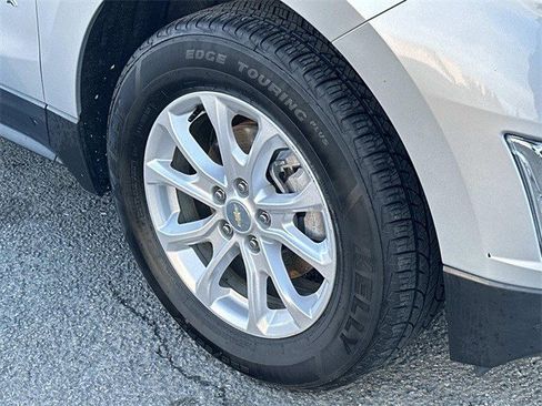 Used 2021 Chevrolet Equinox LT image 7