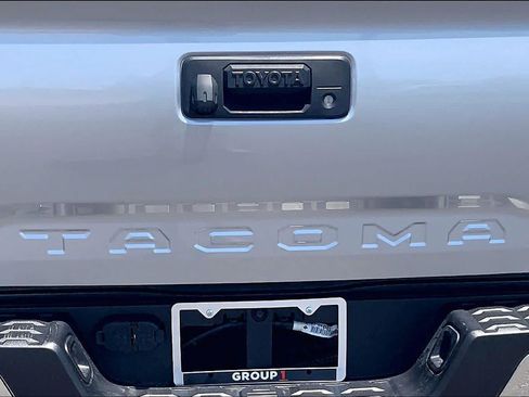 Used 2023 Toyota Tacoma SR5 RWD image 31