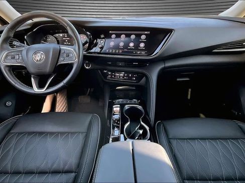 Used 2022 Buick Envision Avenir w/ Technology Package II AWD/4WD image 7