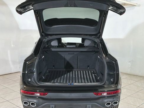 Used 2023 Audi SQ5 Premium Plus w/ Premium Plus Package image 22