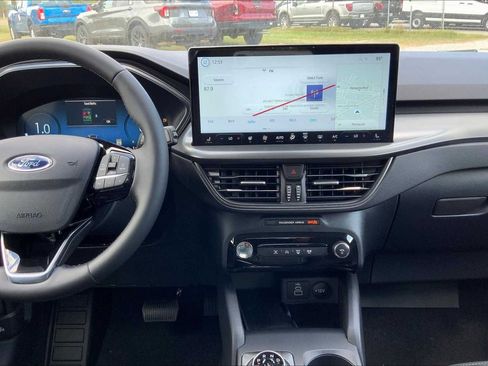 New 2026 Ford Escape Active w/ Active Premium Tech Pack FWD image 6