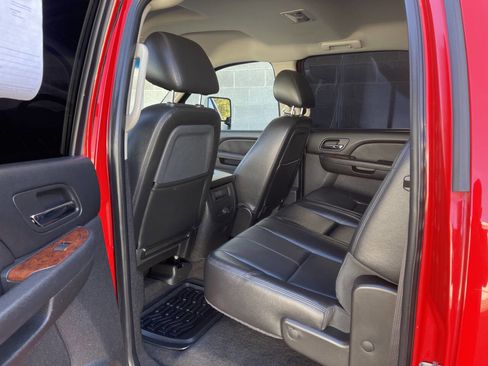 Used 2012 GMC Sierra 2500 SLT w/ SLT Convenience Package image 13