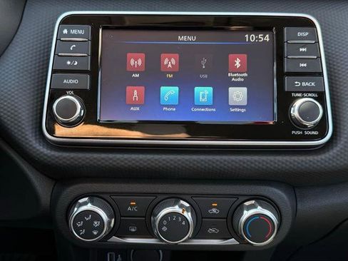Certified 2025 Nissan Kicks Play S FWD image 28