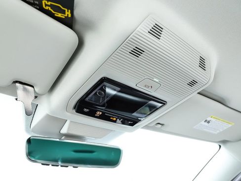 New 2026 Volkswagen Tiguan SE image 25