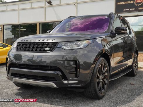 Used 2020 Land Rover Discovery Landmark AWD/4WD image 3