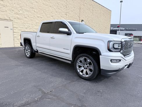 Used 2017 GMC Sierra 1500 Denali w/ Denali Ultimate Package image 7