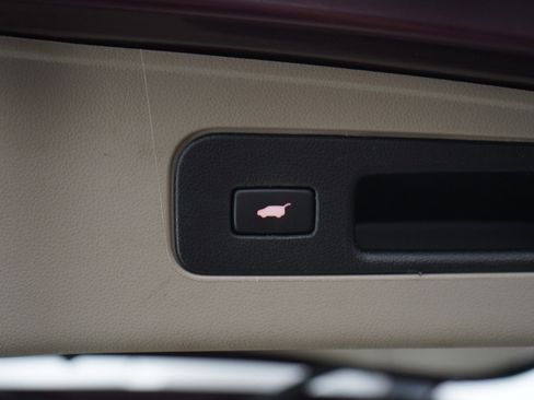 Used 2013 Honda Odyssey Touring image 21