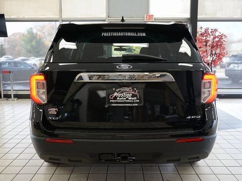 Used 2022 Ford Explorer XLT w/ Class IV Trailer Tow Package image 15