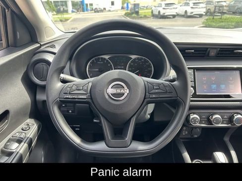 Used 2025 Nissan Kicks Play S FWD image 10