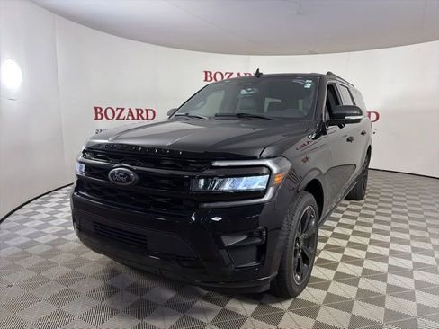 Used 2023 Ford Expedition Max Limited RWD image 4