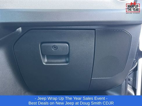 New 2025 Jeep Gladiator Sport image 20