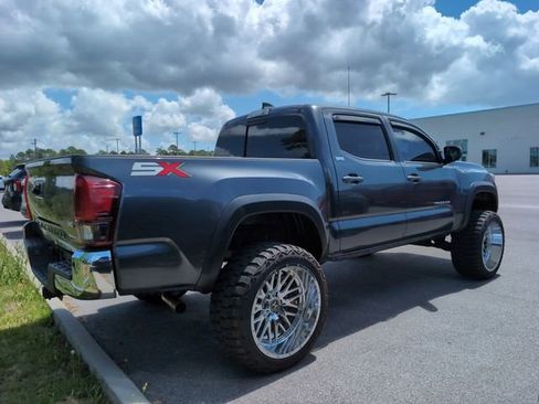 Used 2023 Toyota Tacoma SR5 image 3
