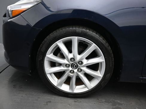 Used 2017 MAZDA MAZDA3 Touring image 48