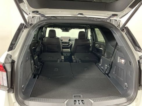 New 2026 Ford Explorer Platinum w/ LUX Leather Package image 34