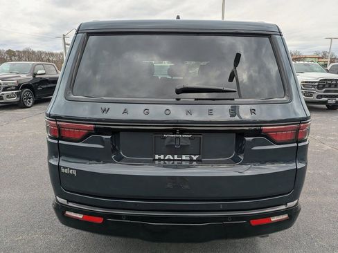 Used 2025 Jeep Wagoneer Series II image 7