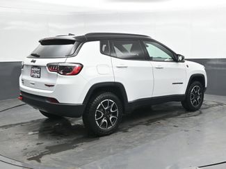Used 2025 Jeep Compass Trailhawk AWD/4WD video 2